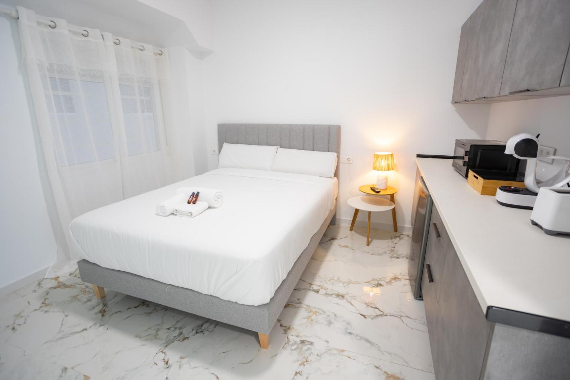 L&G Apartments Bahia Suite อาลิกันเต ภายนอก รูปภาพ