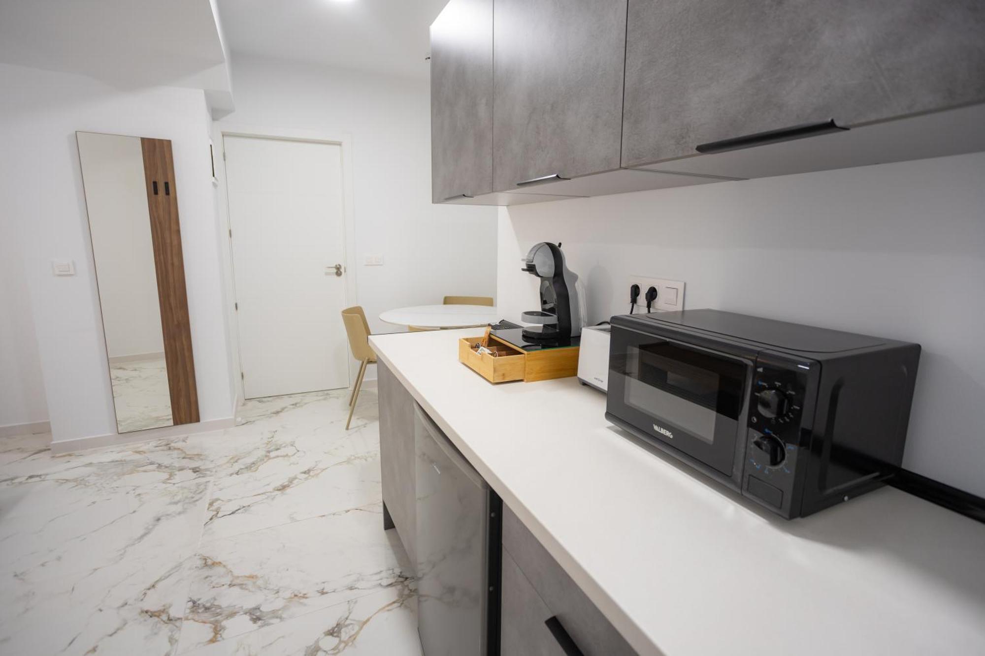 L&G Apartments Bahia Suite อาลิกันเต ภายนอก รูปภาพ