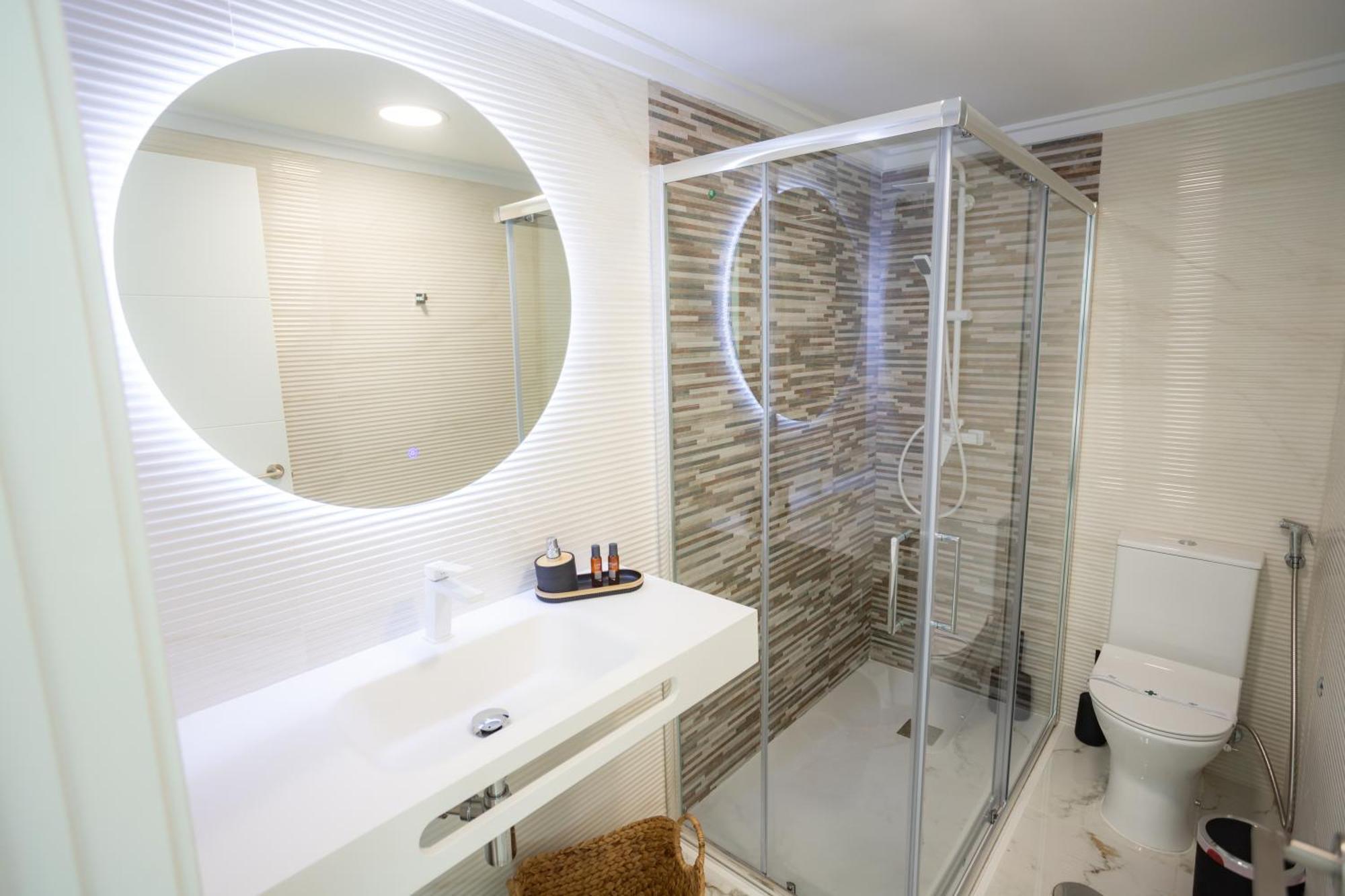 L&G Apartments Bahia Suite อาลิกันเต ภายนอก รูปภาพ